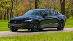 Напук на интереса към SUV - седан записа ръст от 281,3%