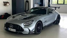 Его го екстремния Mercedes-AMG GT R Black Series 