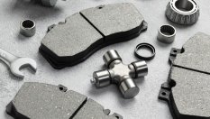 Може ли предните накладки да се използват на задните колела?