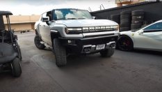Ремонт на шасито на GMC Hummer EV излезе 78 000 долара