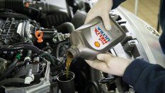 Защо е важно колата ни да използва най-доброто моторно масло?