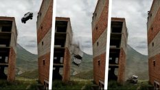 Lada Niva падна от покрив на 4-етажна сграда, шофьорът оцеля