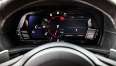 И приборният панел на Toyota Supra се оказа на BMW