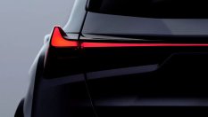 Lexus „убива“ близо дузина модели