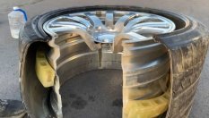 Какво е специалното на гумата на Bugatti за 40 000 долара?