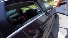 Полицаи спасиха мъж, заключен от функция за безопасност