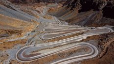 Най-странните и опасни пътища на света