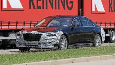 Новият Mercedes S-Class сваля камуфлажа