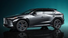 Toyota ще изкупува електрическия bZ4X заради дефект