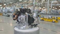 Тази скоростна кутия има 15 предавки и няма съединител