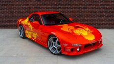 Легендарна Mazda RX-7 от „Бързи и яростни“ се продава