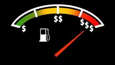 ADAC учи немците как да пестят гориво в кризата