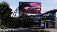 Renault дразни шофьорите на Tesla