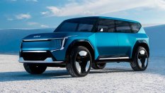 Kia представи голям кросоувър на ток