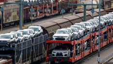 Продажбите на нови коли ще растат и през 2024