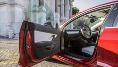 Хакер показва как се краде Tesla през Bluetooth