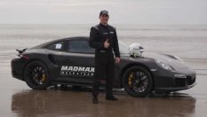 Porsche 911 Turbo вдигна 534 км/ч... върху пясък