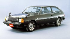 Как се ражда митичната Mazda 323