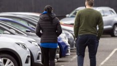 Защо търсенето на употребявани автомобили спада?