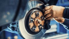 Защо и спирачките трябва да се мият?