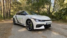 Когато хаосът създава възможности - тестваме Kia EV6 GT