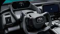 Toyota: Не сме против електричеството, но трябват и алтернативи!