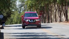 Спиращи сами коли на Nissan предизвикали 14 катастрофи