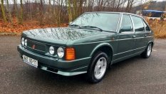 Една от 17-те произведени Tatra 613 Electronic се продава