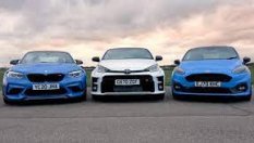 Двубой за историята - три от най-добрите коли в класовете си спорят на пистата