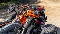 Нова хибридна система на Toyota променя играта при пикапите