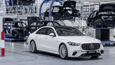 Топ-версията на S-Class дебютира с впечатляваща цена