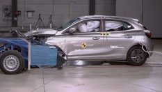 Нов краш-тест показа неочаквана слабост на автомобилите