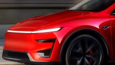Жена съди Tesla за 10 милиона долара след катастрофа по време на тест драйв