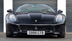 Уникалното Ferrari на Ерик Клептън се продаде от втори опит