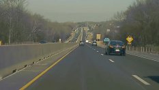 Автопилотът на Tesla предотврати катастрофа (ВИДЕО)