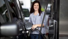 Колко повече харчат кросоувърите от другите автомобили