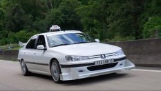 Култовото Peugeot 406 от филма „Такси” може да се вземе под наем