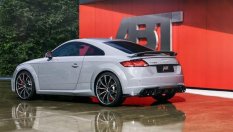 Германско ателие напомпа Audi TT RS до 460 к.с.
