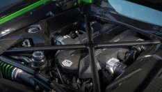 Наследникът на Aventador ще получи напълно нов V12