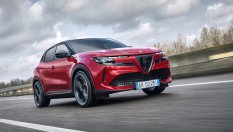 Alfa Romeo представи най-мощния си електрически кросоувър