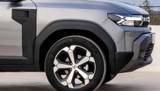 Dacia готви промени по Duster, за да върне позициите му