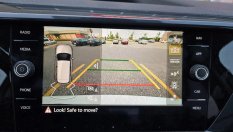 VW и Porsche вкарват 500 000 коли в сервизите си