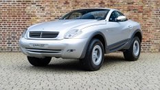 Най-странният всъдеход на базата на G-Class си търси нов дом