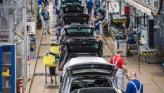 Производството на коли в Германия удари 22-годишно дъно
