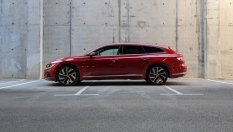 Две димящи дула: тестваме новия Volkswagen Arteon Shooting Brake