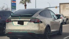 14 000 монети превърнаха Tesla Model X в уникат