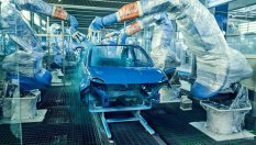 Шефът на Stellantis: „Ние сме конкурентът на Tesla”
