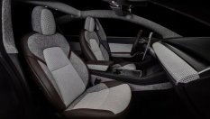 Българско ателие преобрази Tesla Model 3