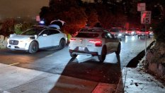 Комедия: 50 безпилотни коли блокираха Сан Франциско