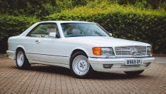 Носталгия към миналото - този бял Mercedes отново е на пътя